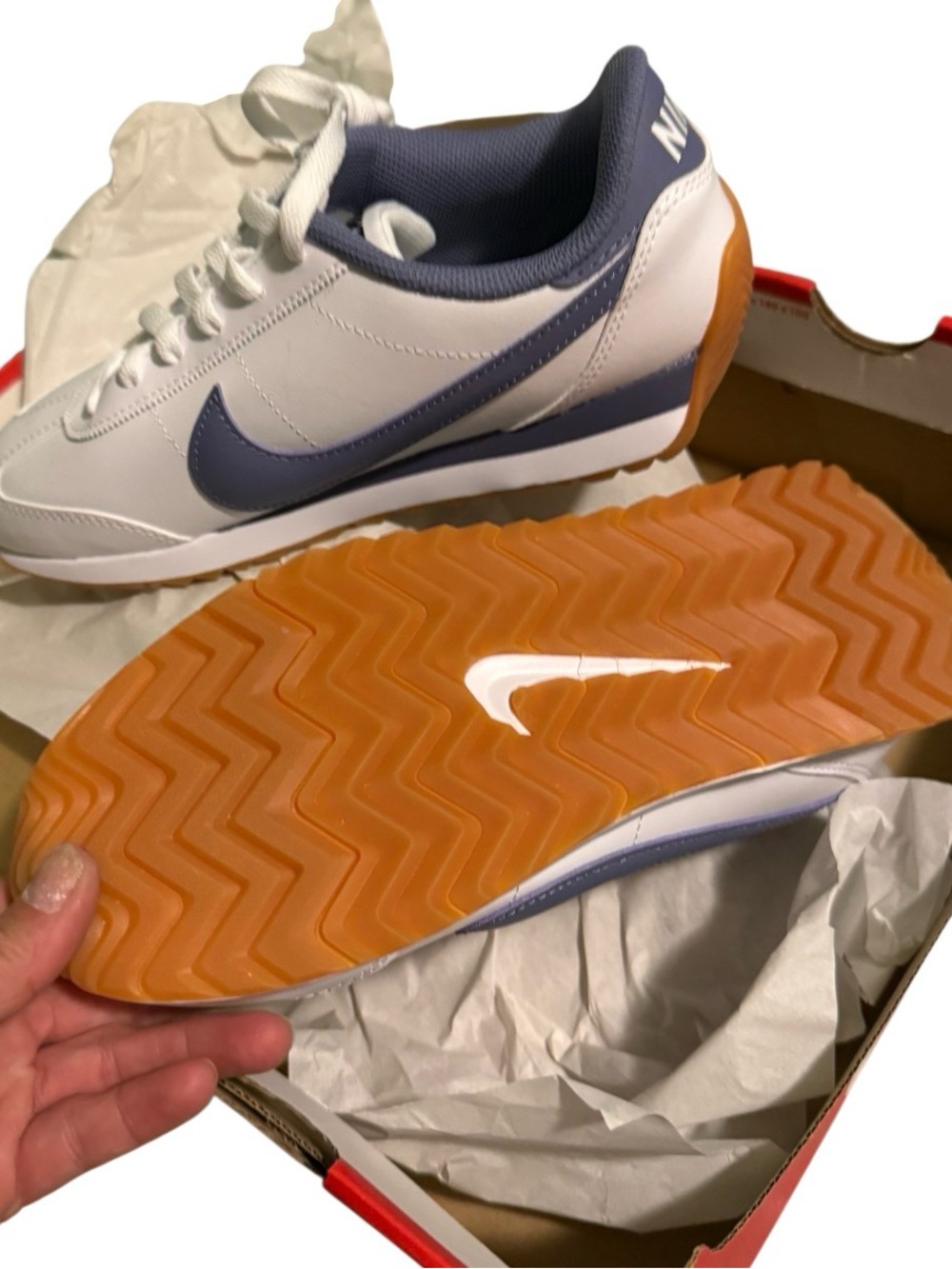 Nike Women White Low-Top Lace-Up Sneakers - Picture 3 of 3